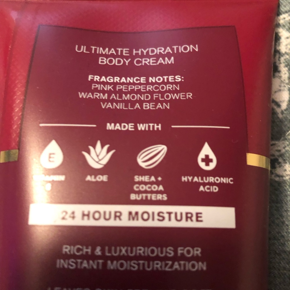 Bath & Body Set - You’re Cheeky 2 Pc - Picture 2 of 4